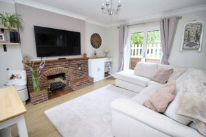 Living room- click for photo gallery